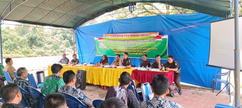 Pada saat penyuluhan tentang Hukum di Kecamatan Muara Jaya Kabupaten Ogan Komering Ulu 